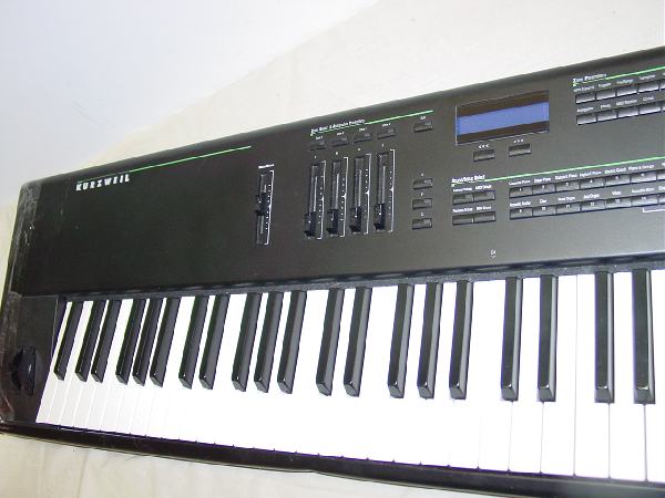 KURZWEIL PC88MX 88 WEIGHTED KEY KEYBOAR/SYNTH  READ  