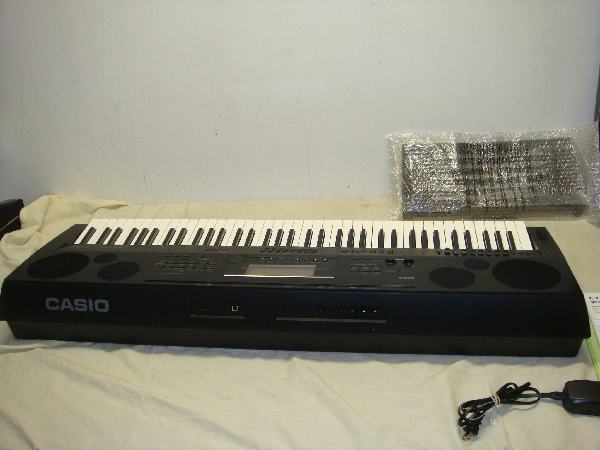 CASIO WK 7500 76 KEY KEYBOARD WORKSTATION  LOOK  