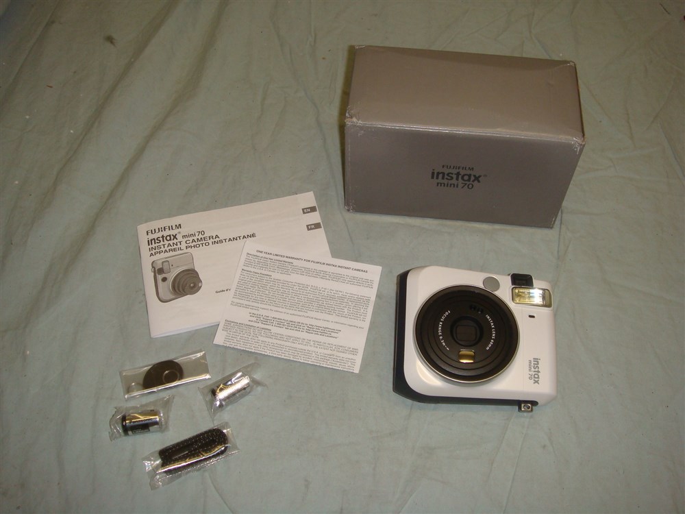 Fujifilm Instax Mini 70 Instant Camera White Ebay